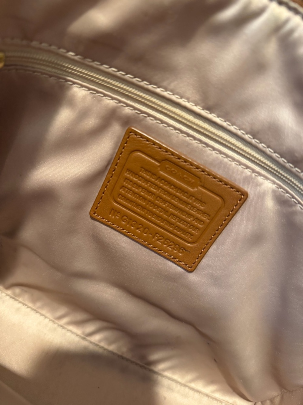 Coach Tan Taylor satchel with Cream Lining - Picture 3 of 6